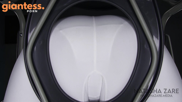 Natasha Zare - Giantess Makes You Tiny Toilet Slave