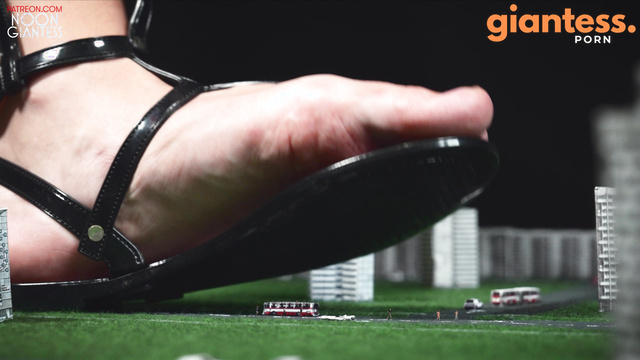 Giantess Noon - Your Pathetic Shells Will Crack