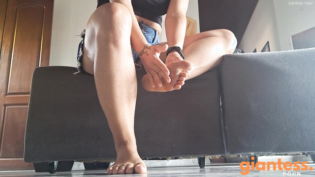 Giantess Hajar Babysitter FX