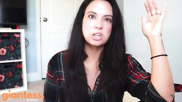 Drea xoxo - Giantess gets Ambushed