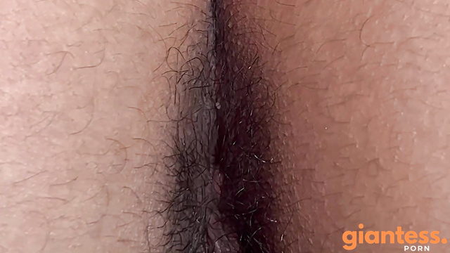 Colombian big ass - STANDARD giantess transforms boyfriend