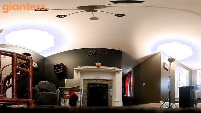 Southern Giantess - Mitzy Makes You A Stain!