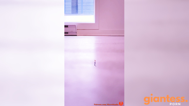 MicroStudio - Giantess Cousins footsteps