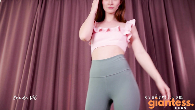 Eva De Vil Shrinking