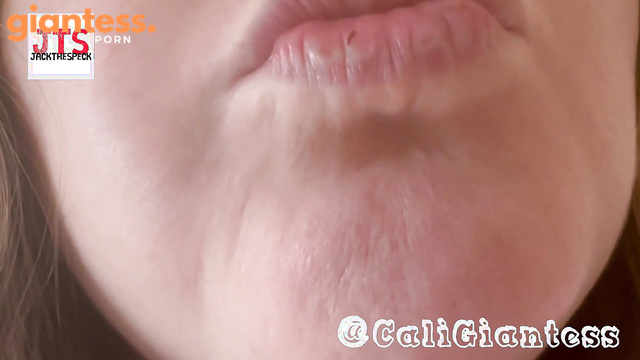 Giantess Cali Shrinking