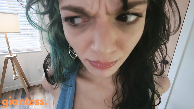 The Sensitive Spot SK Fet - Giantess Compares Gummy Bears to Tiny People