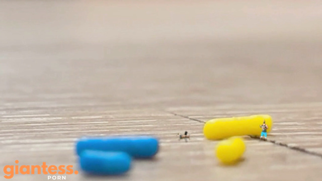 WorldUnseenFilms - In the Sprinkles close up