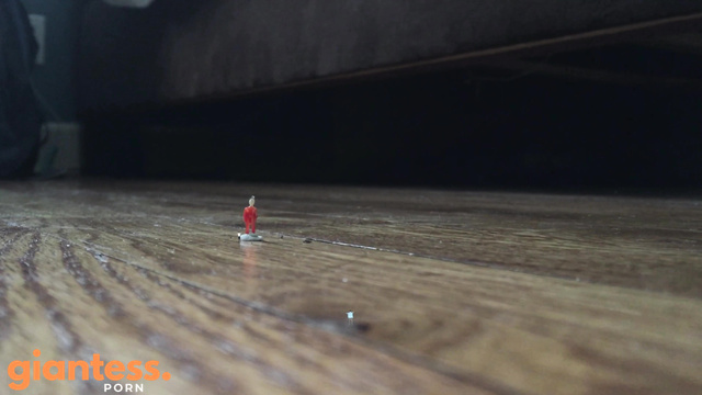 WorldUnseenFilms - Lyra's shoes
