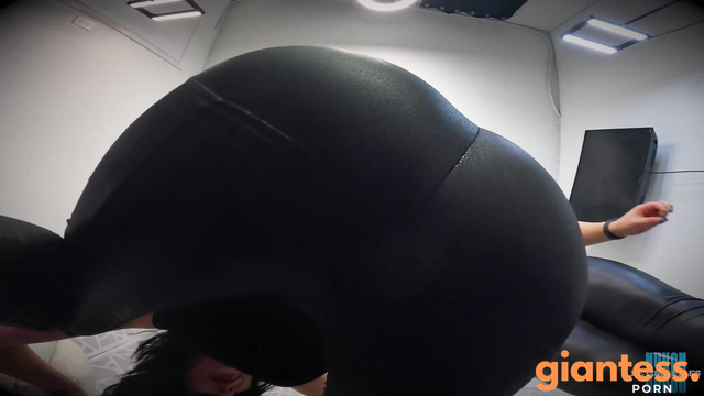 Nyxons Fetish Files - Nyxon & Scarlett Worldwide Amazon Takeover