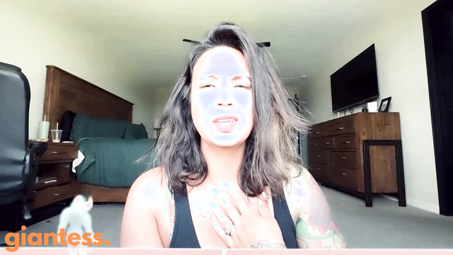 Drea xoxo - Whats All the Fuss About