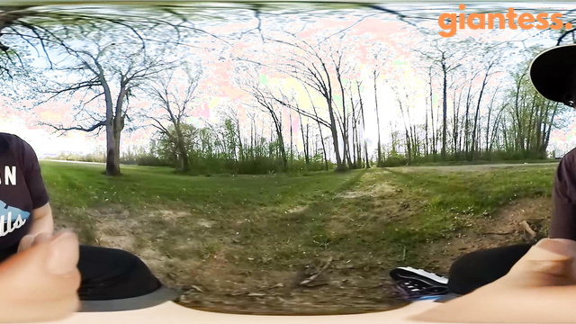 Canadian Giantess - 360 VR - Eaten By Your Awkward Girlfriend kat POV