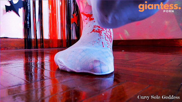 CurvySoleGoddess - Crushed by the Giantess: Halloween's Wild BBW Goddess