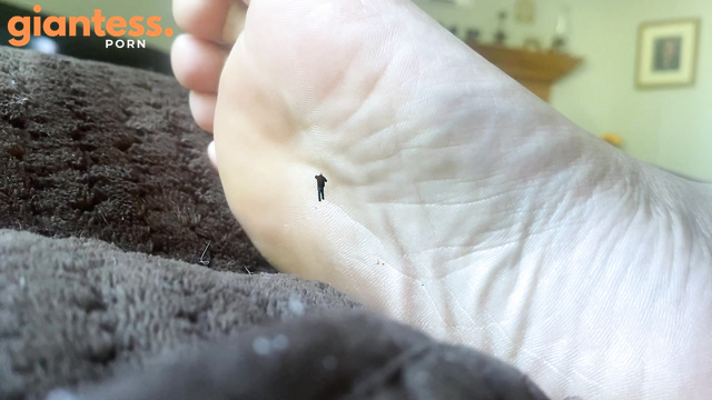MXDominionakaCrushGoddess - Playful Teenie on Giantess's Giant Soles
