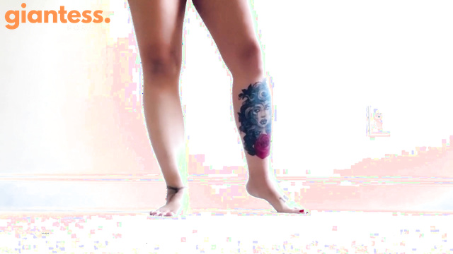 Drea Xoxo - Embarrassed Giantess in Panties