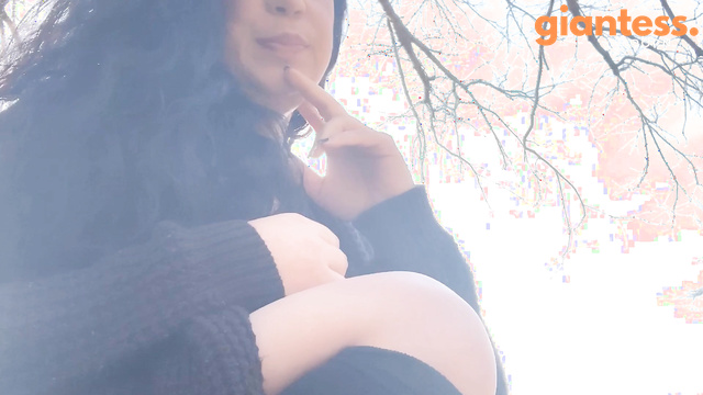 Drea Xoxo - Brunette Giantess Devours You