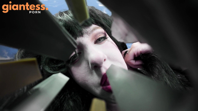 Media Impact Customs - Giantess Goth Mega Goddess