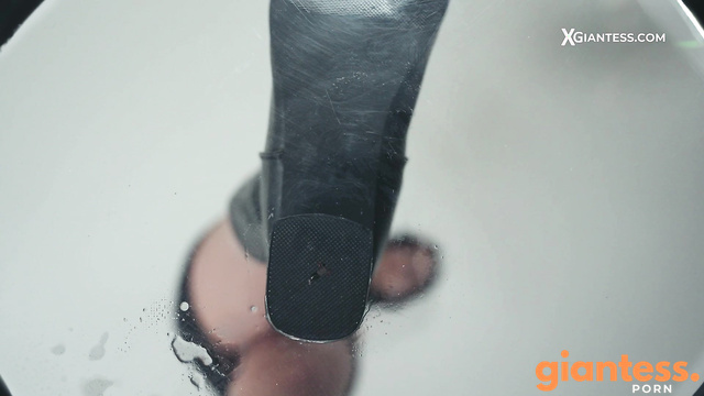 XGiantess - Giantess Ella: Total Domination of Her Slave
