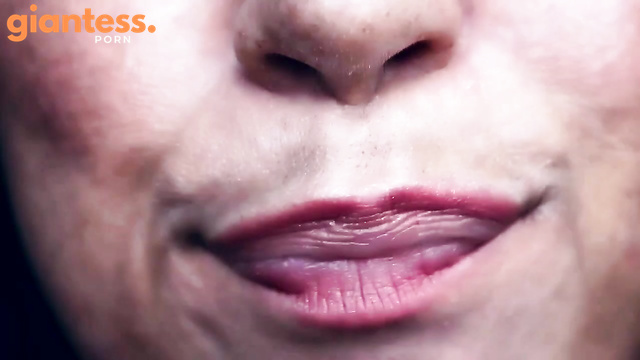 Drea xoxo - Hungry Giantess Want Swallow You
