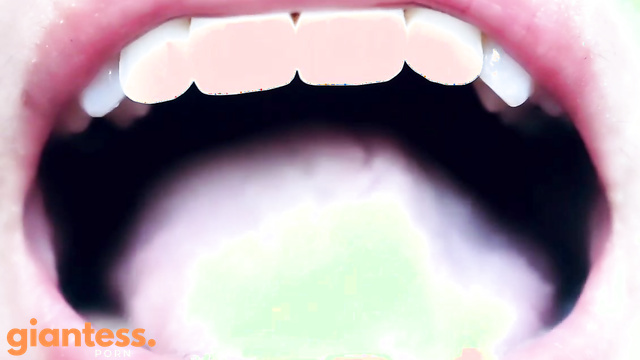 Drea xoxo - Hungry Giantess Want Swallow You