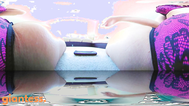 VR Porn Perv - Unaware Giantess Ass Spying