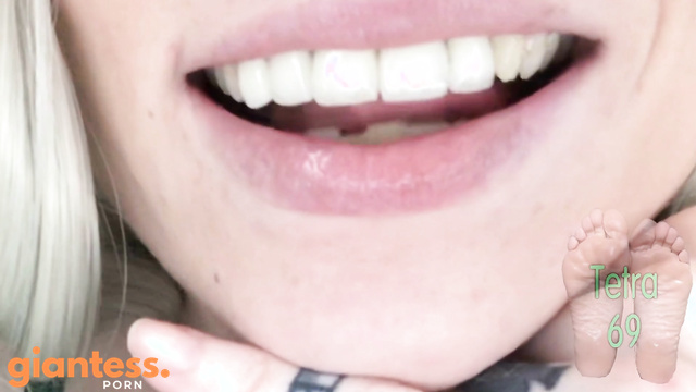 Tetra69 - Giantess Plays With Leprechauns