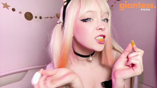 ASMR Amateur Giantess - Giantess Swallow Dradon Tohru ASMR