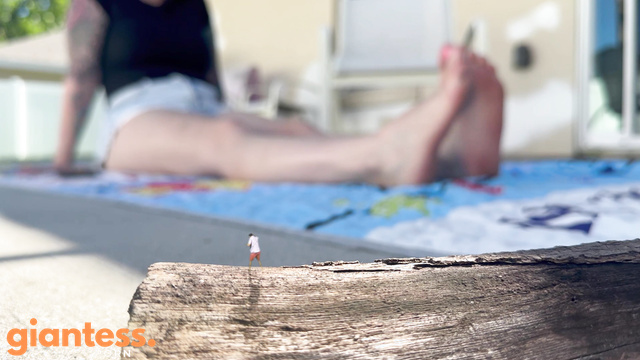 Giantess Requests - Giantess Relax Outside