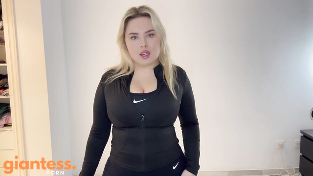 Baddiebabydollx - Giantess’s Dirty Gym Pantie Slave
