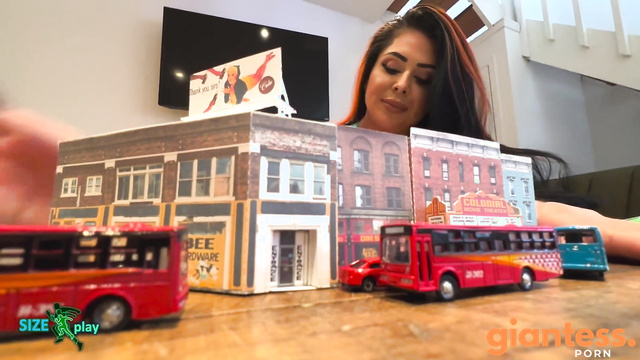 SIZEplay Productions - A Giantess Live Stream