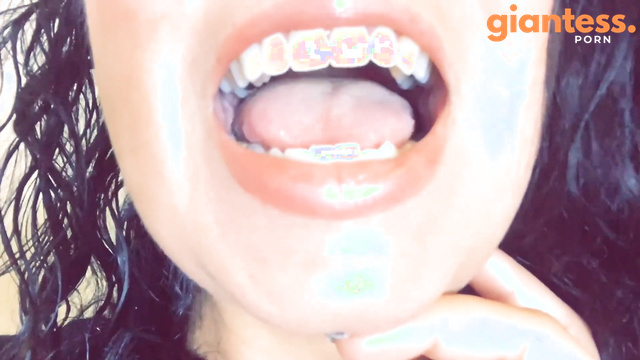 Drea Хoxo - A Little Snack for Giantess