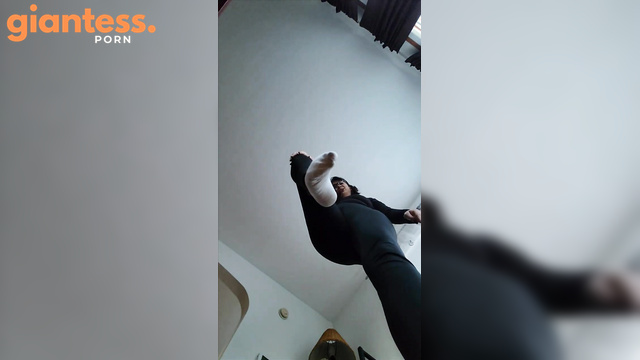 Giantess EditZ - Trapped in Mia’s Shoe POV