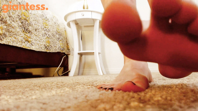 Tall Giantess Owns the Little Pathetic Feet Slave
