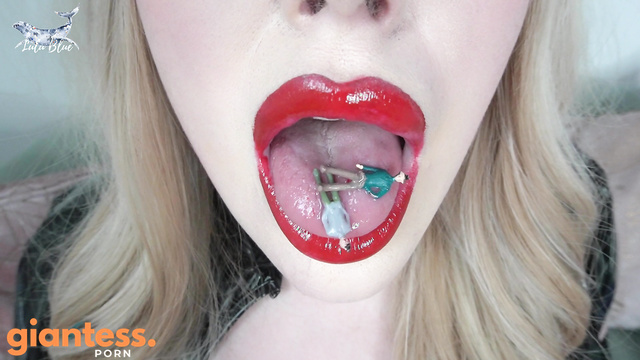 Lulublue - Giantess Blonde in Leather Gloves Eats Handfuls of Tiny Men