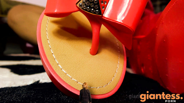 Giantess Loryelle - No Escape from Giantess Loryelle Flip-Flops of Doom