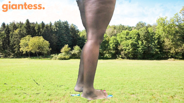 Giantess MXDominion Crush