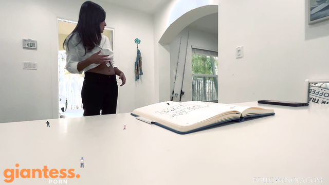 Rise of the Giantess - One Spell to Shrink Them All: Mistress Enola’s Magic Power