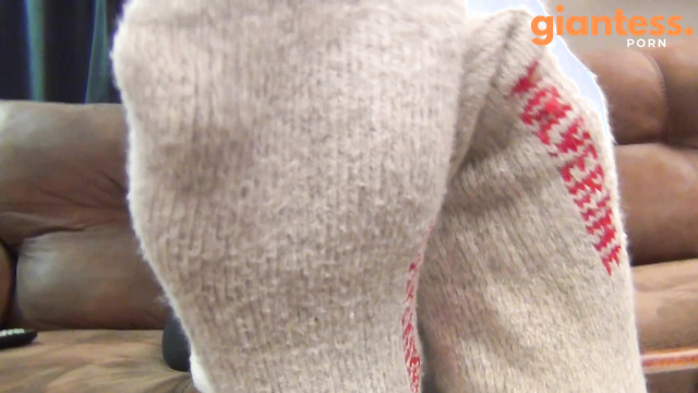 Southern Giantess - You Little Slave, Now Immortal in My Warm Socks