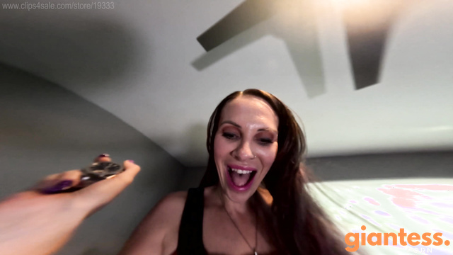 GSFCreator - Crushed Ambitions: The Gold Digger Beneath Giantess Soles