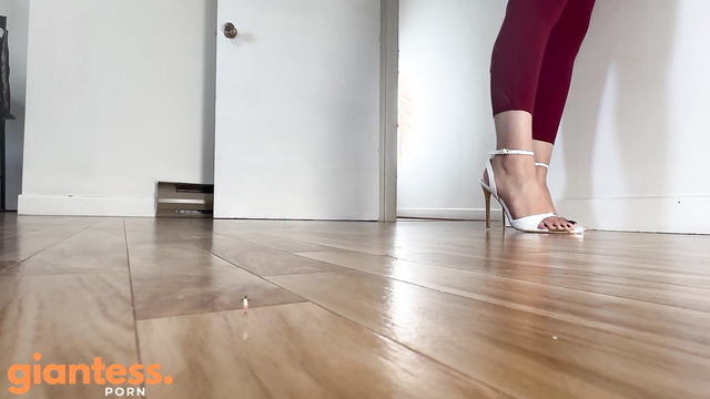 WorldUnseenFilms - Graceful Giantess In Heels Walks Into The Room