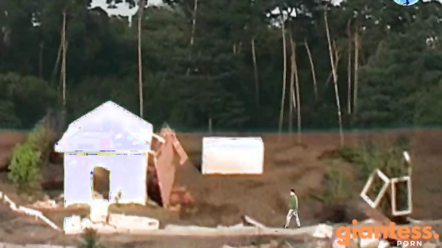 Giantess Media World - Never Hide In A House From Angry Giantess