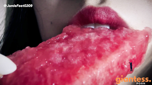 Jamie Feet - Tiny Delights: Giantess Enjoys Tinies On a Tasty Watermelon