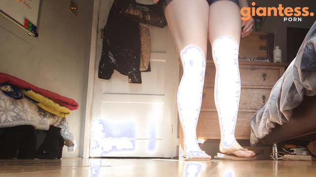 WorldUnseenFilms - Playing Hide And Seek With a Shrinking Brat