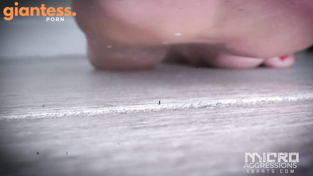 Bratty Foot Girls - Micro Man Fails to Confront The Naked Giantess