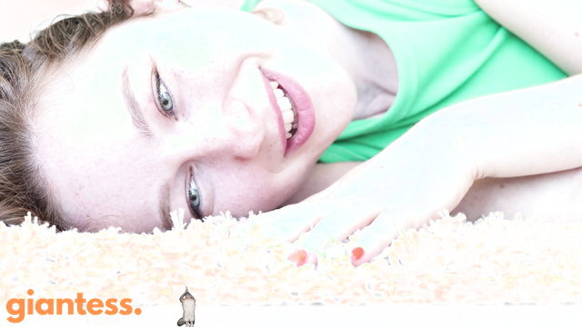 GSFCreator - Barefoot Romance: Epic Love of Giantess Princess Kali