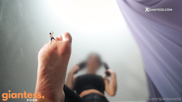 Giantess Ella - You Are Home Alone With Stepsister And Her Dominant Feet