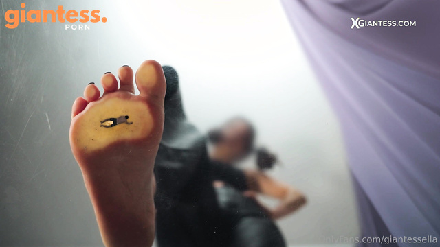 Giantess Ella - You Are Home Alone With Stepsister And Her Dominant Feet