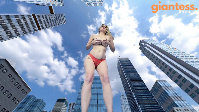 Media Impact Customs - Giantess MILF Keri: Watch Her Grow With X-Ray
