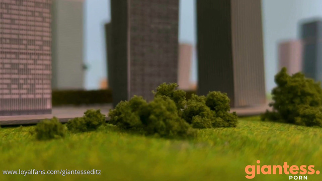 Giantess EditZ - Puja's Dilemma: Torn Between Power And The City Part 1