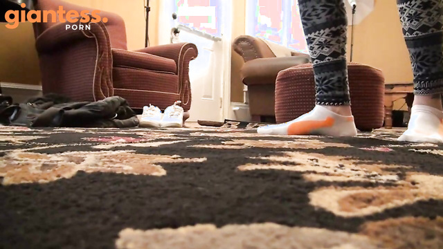 ASGF Studios -Sassy Thinks He's Playing A Joke But Giantess Want Eat Him