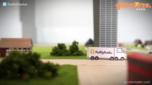 Giantess EditZ - Giantess Peaches Creates a City Only to Watch It Burn Part 4